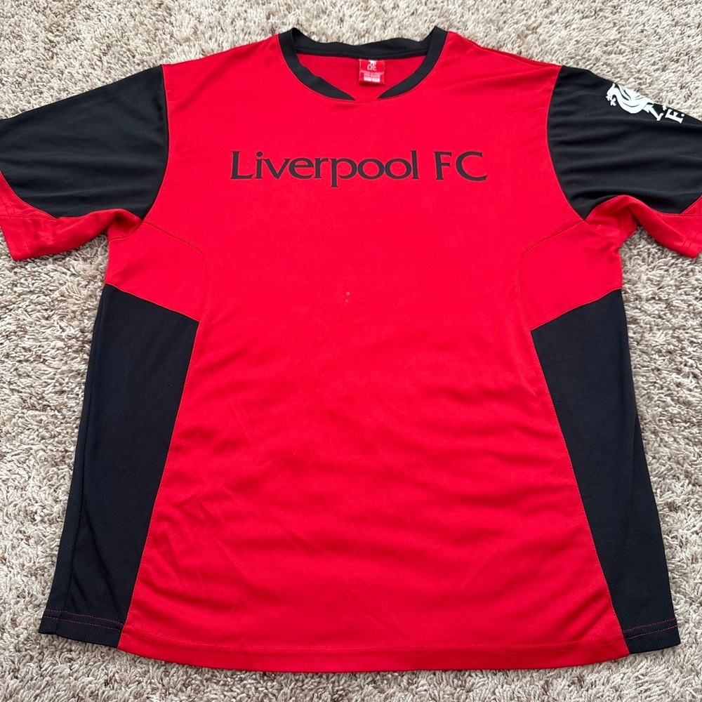 Liverpool FC Official Licensed Soccer Jersey Red Black Mens XL Short Sleeve